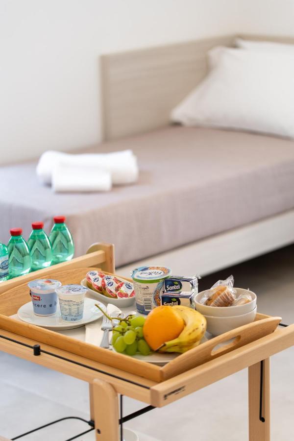 Lux Caracciolo Bed and Breakfast Napoli Eksteriør billede
